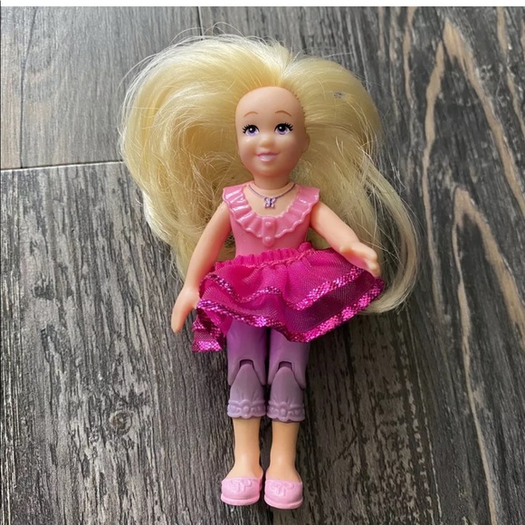 Fisher Price Loving Family Ballerina girl &mirror - Picture 2 of 5